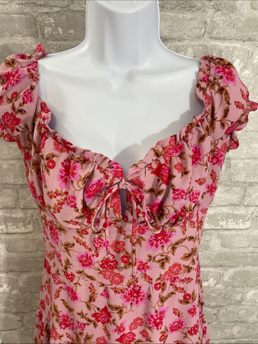City Triangles Pink Floral Ruffle Mini Dress - Picture 2 of 6